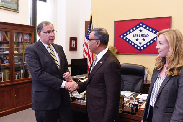 ACP Medical Student Member Hunter Cochran right and Omar T Atiq MD FACP thank Sen John Boozman R-AR after a wide-ranging conversation about health care Photo by Nick Klein